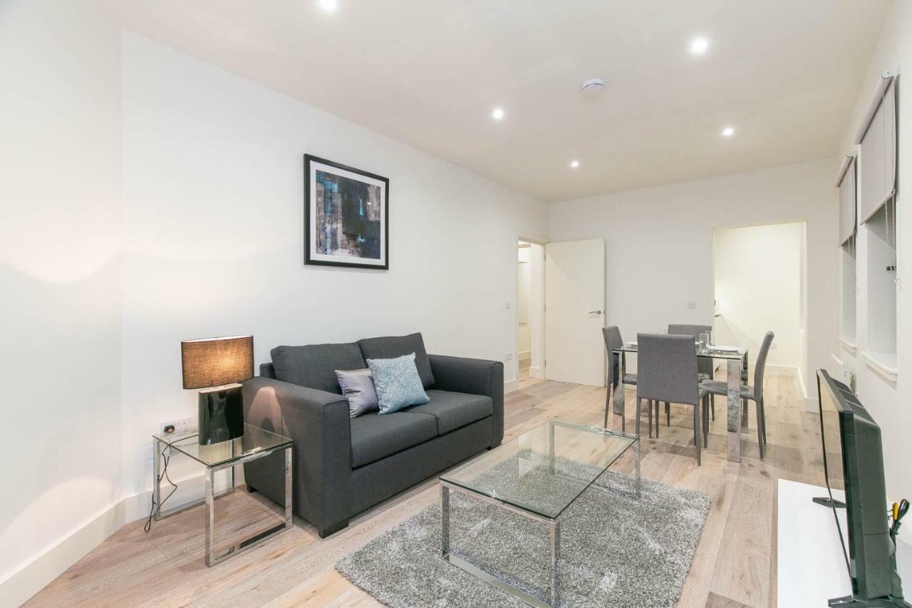 Deluxe Apartments By Heathrow Harmondsworth Exterior photo